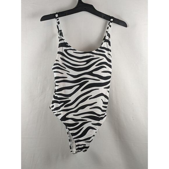 Zebra Print One Piece Swimsuit‎ Xhilaration Animal Black White S 0-2 Beach Pool - Picture 1 of 7